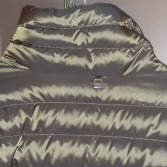 Zara woman down jacket size med - Picture 7 of 8